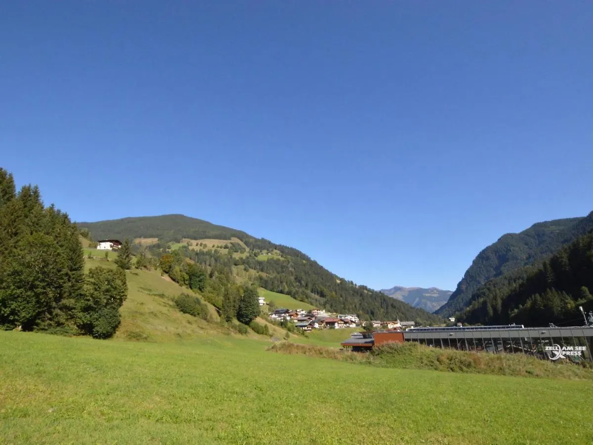Apartment Drei Berge Top 5 Saalbach-Hinterglemm Austria